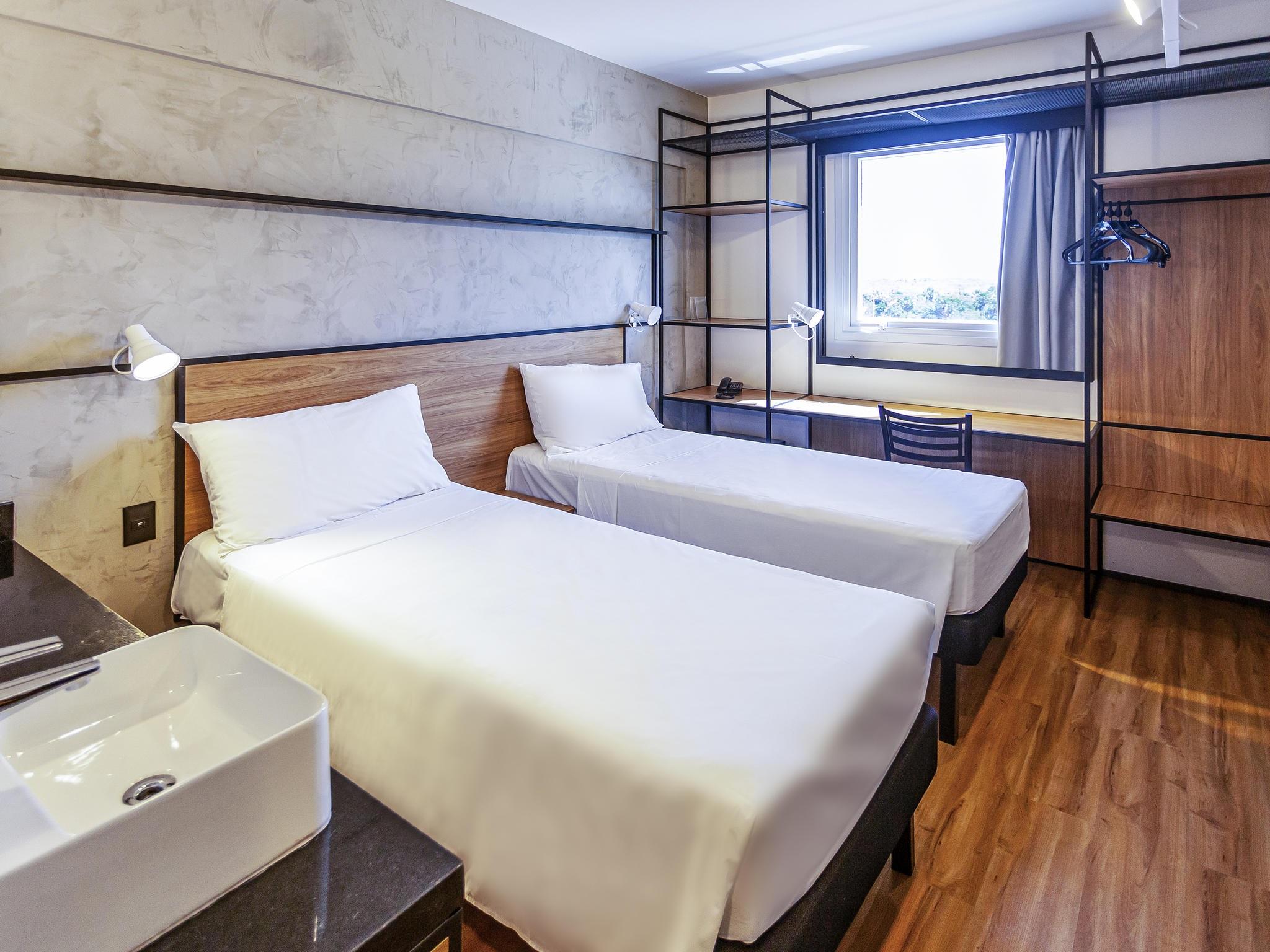 Ibis Caucaia Porto Do Pecem Hotel Exterior photo